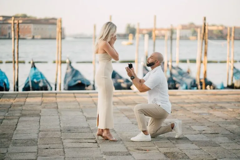 proposal engagement photographer venice san marco square 2366